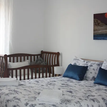 דירה Emma's House *
